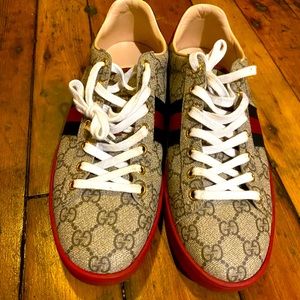 Mens. ACE GG supreme sneakers.